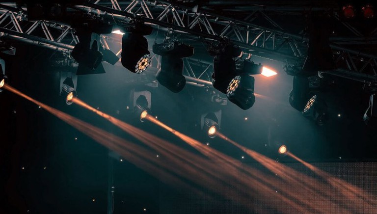 spotlights-1021x580